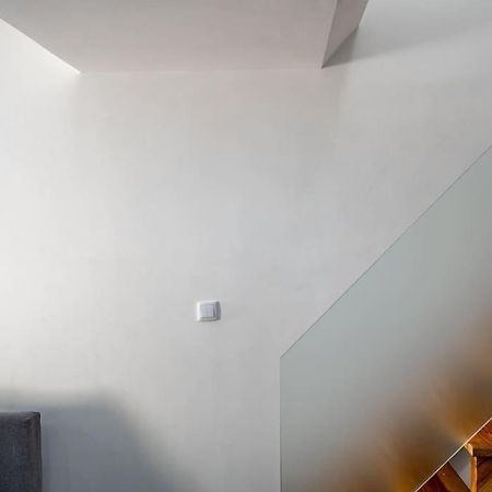 Cozy Ground Floor Studio With Ac And Loft Bedroom Lisboa Extérieur photo