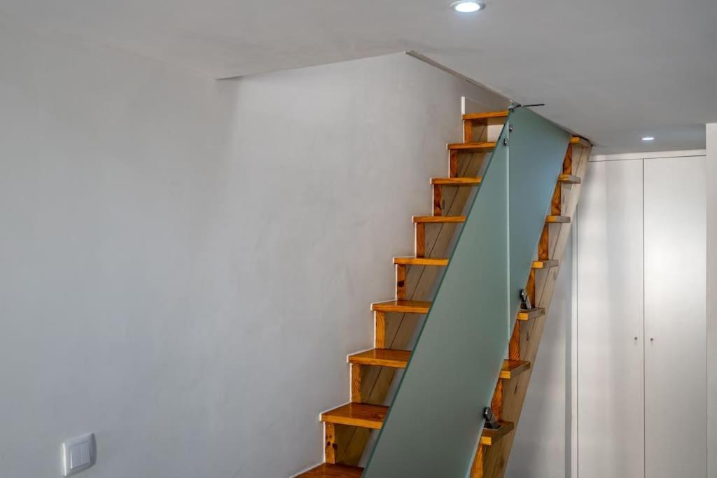 Cozy Ground Floor Studio With Ac And Loft Bedroom Lisboa Extérieur photo